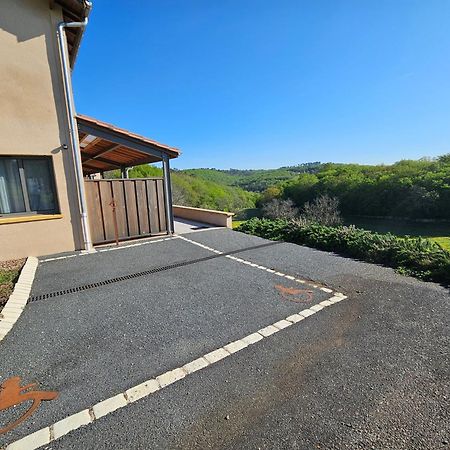 Domaine De La Rhonie Hotel Meyrals Екстериор снимка