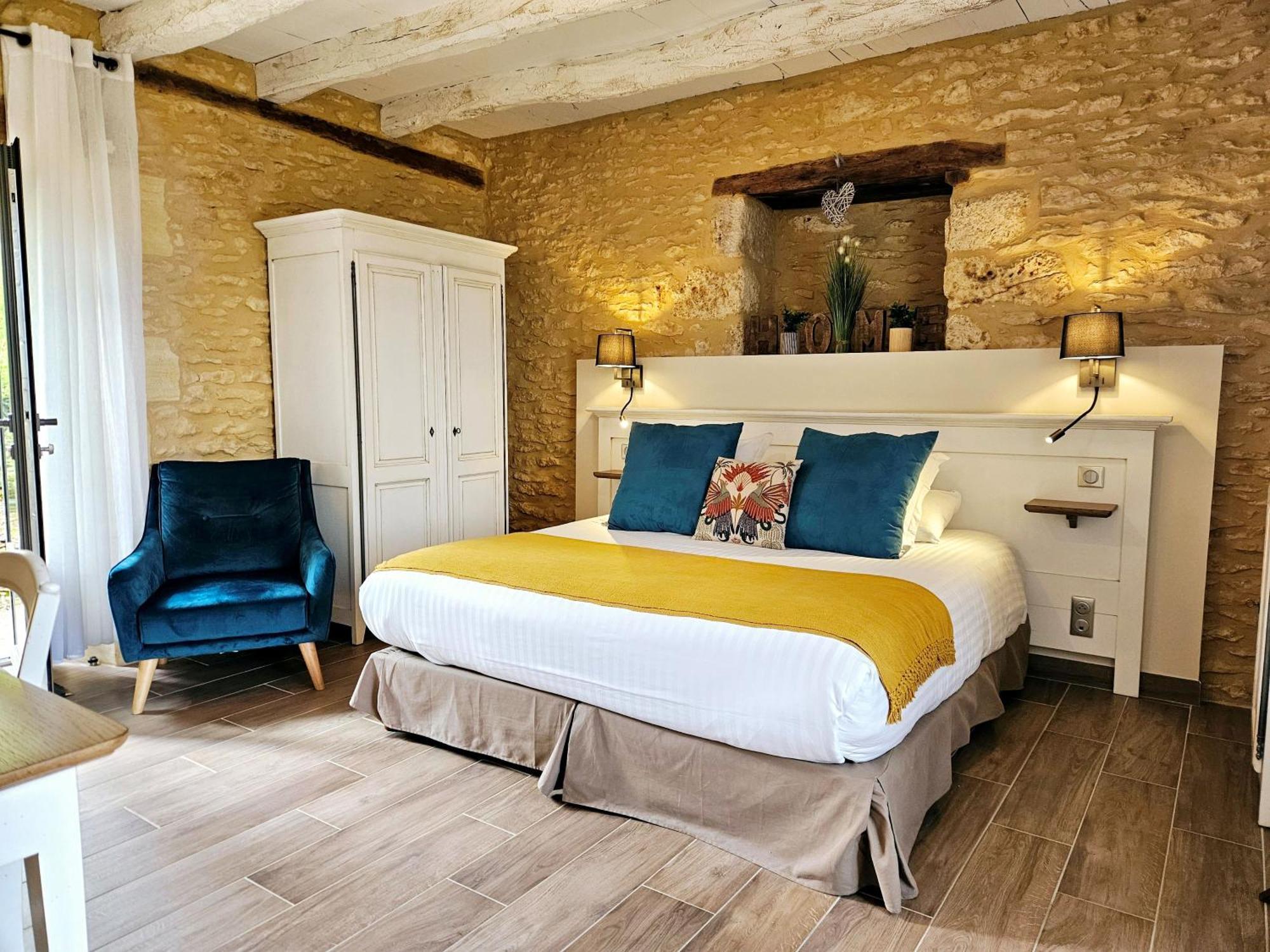 Domaine De La Rhonie Hotel Meyrals Екстериор снимка