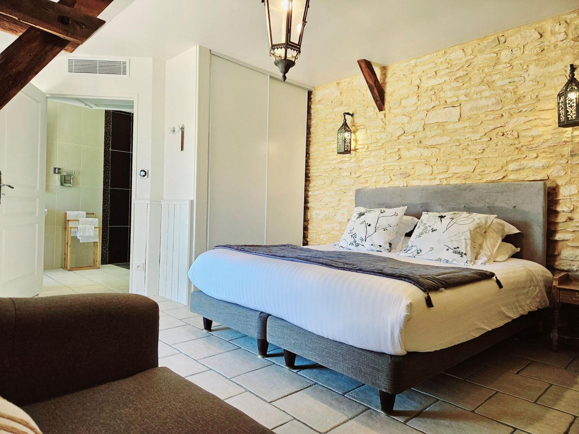 Domaine De La Rhonie Hotel Meyrals Екстериор снимка